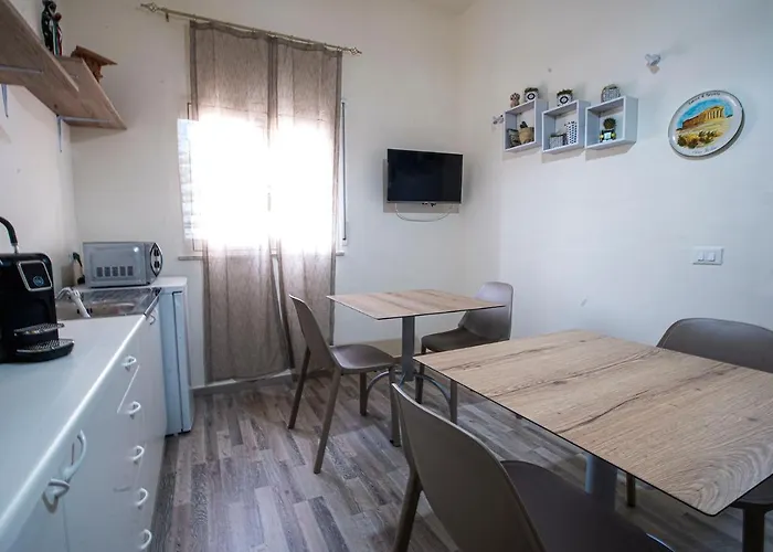 Casa Del Mister ホームステイ *