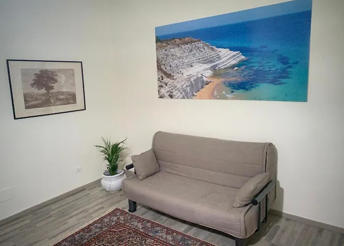 Casa Del Mister Homestay *